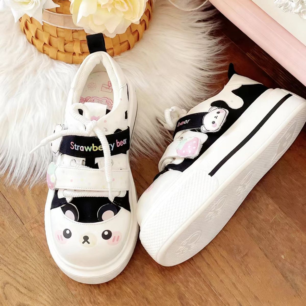 Jesienne, urocze buty płócienn – Women Shoes Store recenzja i cena
