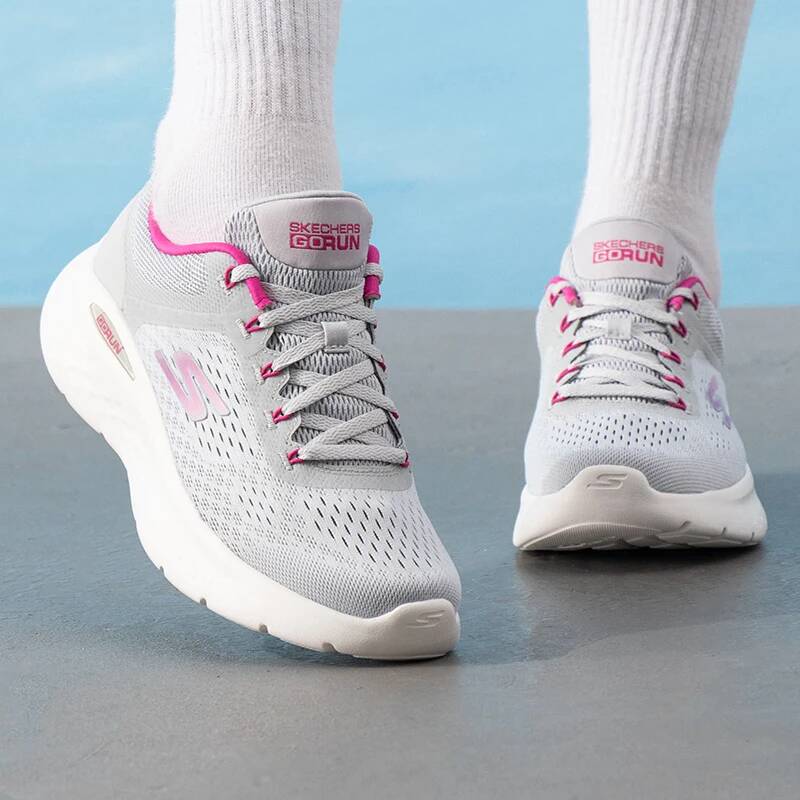 Nowe damskie buty do biegania  – Women'S Shoes New Balance recenzja i cena